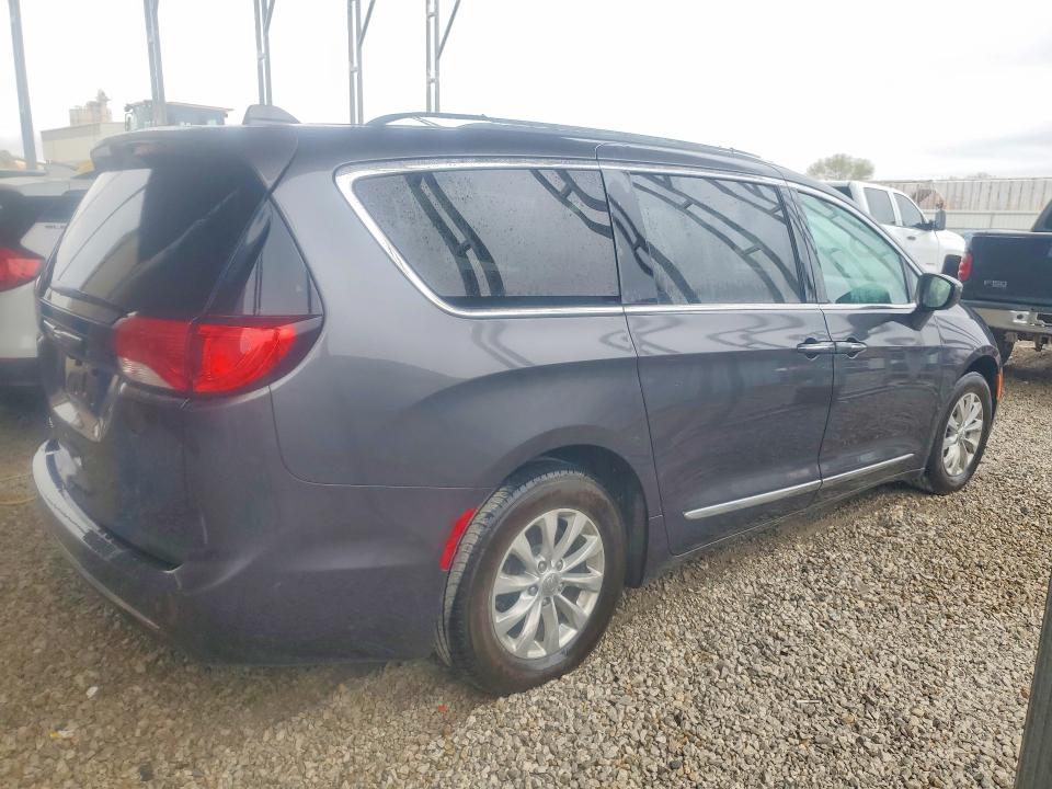 2018 Chrysler Pacifica მანქანა იყიდება აუქციონზე, vin: 2C4RC1EG8JR103085, აუქციონის ნომერი: 48415896