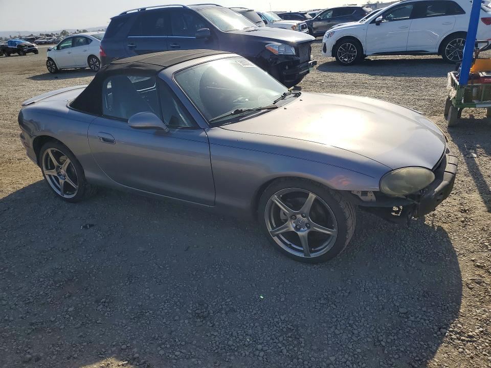 Продаж на аукціоні авто 2004 Mazda Mx-5 Miata, vin: JM1NB354740409387, номер лоту: 50357236