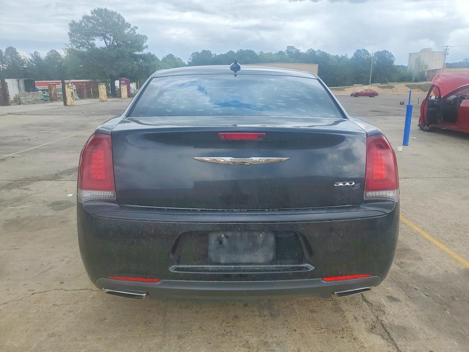 2016 Chrysler 300 მანქანა იყიდება აუქციონზე, vin: 2C3CCABG7GH161668, აუქციონის ნომერი: 48891676