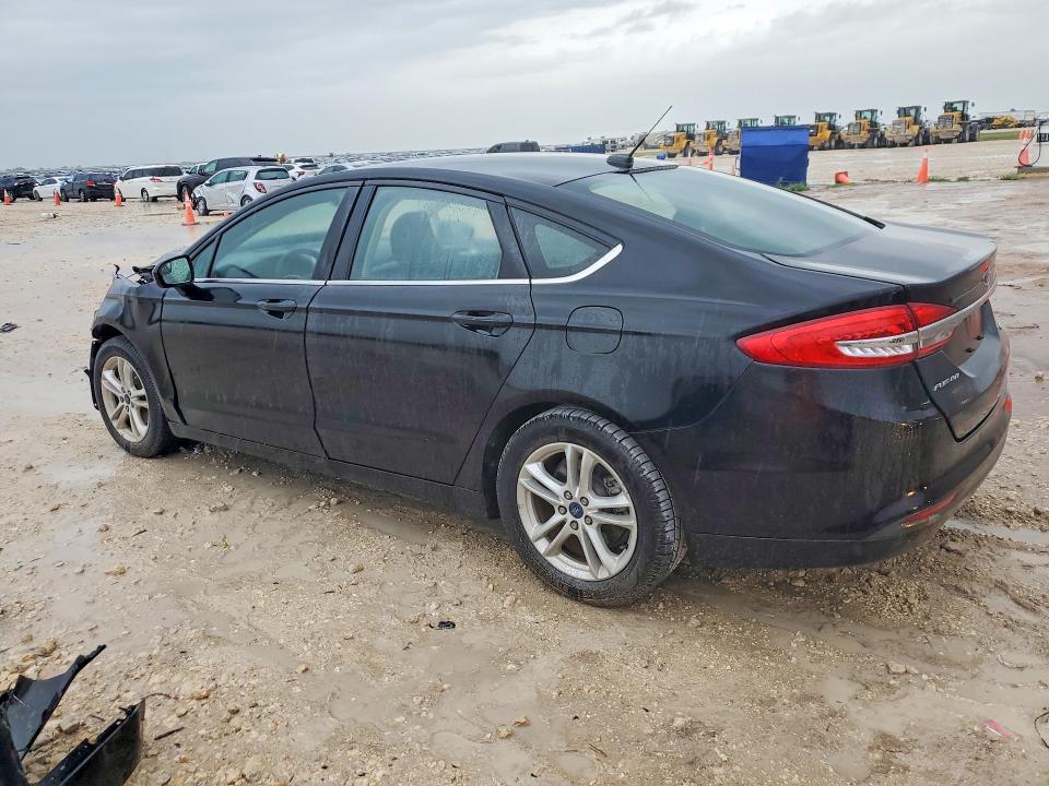 47375906 :رقم المزاد ، 3FA6P0HD9JR267271 vin ، 2018 Ford Fusion مزاد بيع