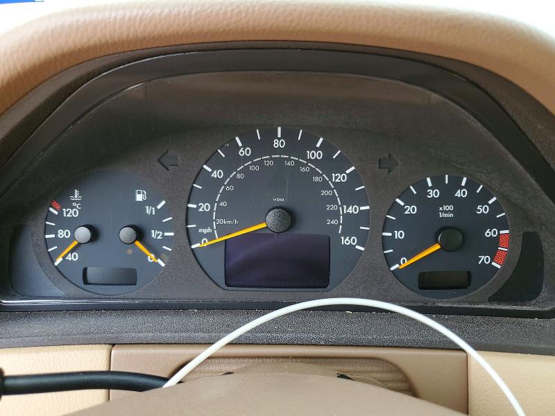 Aukcja sprzedaży 2000 Mercedes-benz E, vin: WDBJF65J9YB075091, numer aukcji: 47708836