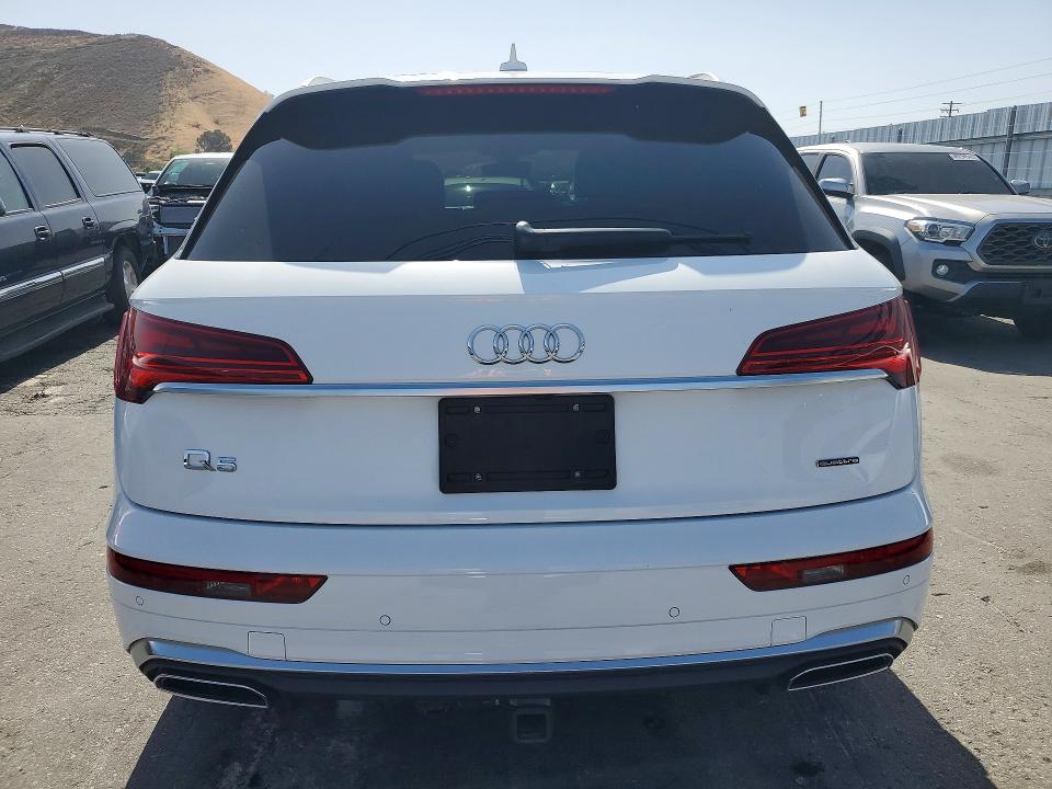 50183416 :رقم المزاد ، WA1EAAFY7N2117778 vin ، 2022 Audi Q5 مزاد بيع