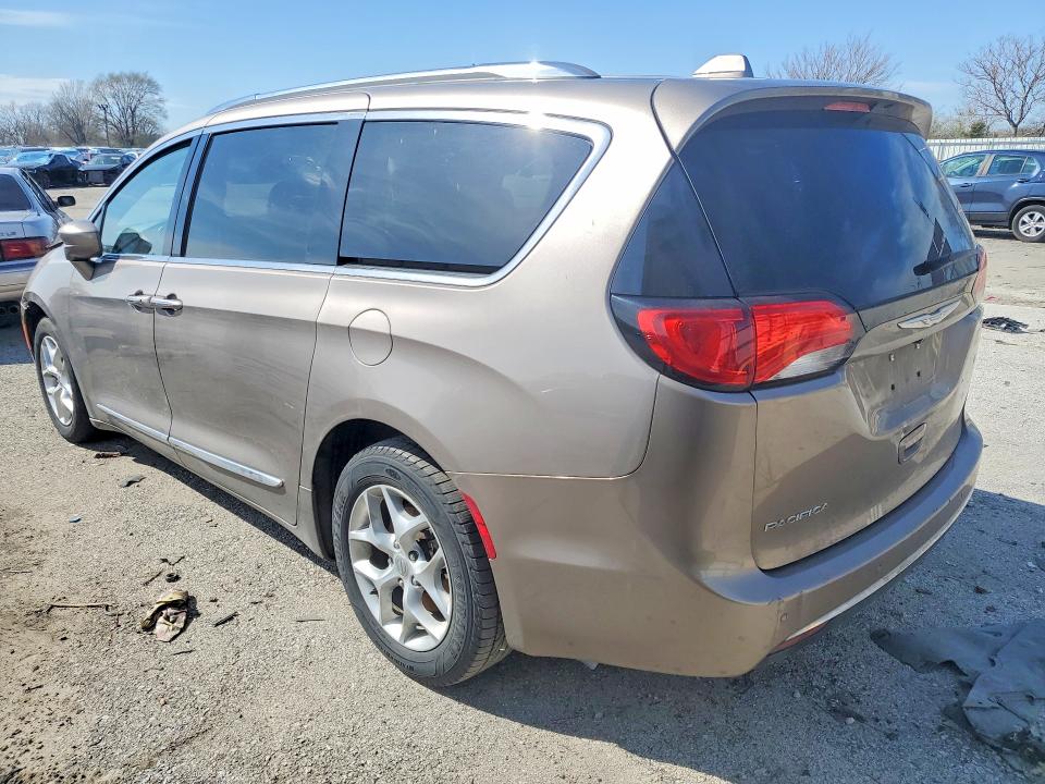 49255926 :رقم المزاد ، 2C4RC1EG3HR614293 vin ، 2017 Chrysler Pacifica مزاد بيع