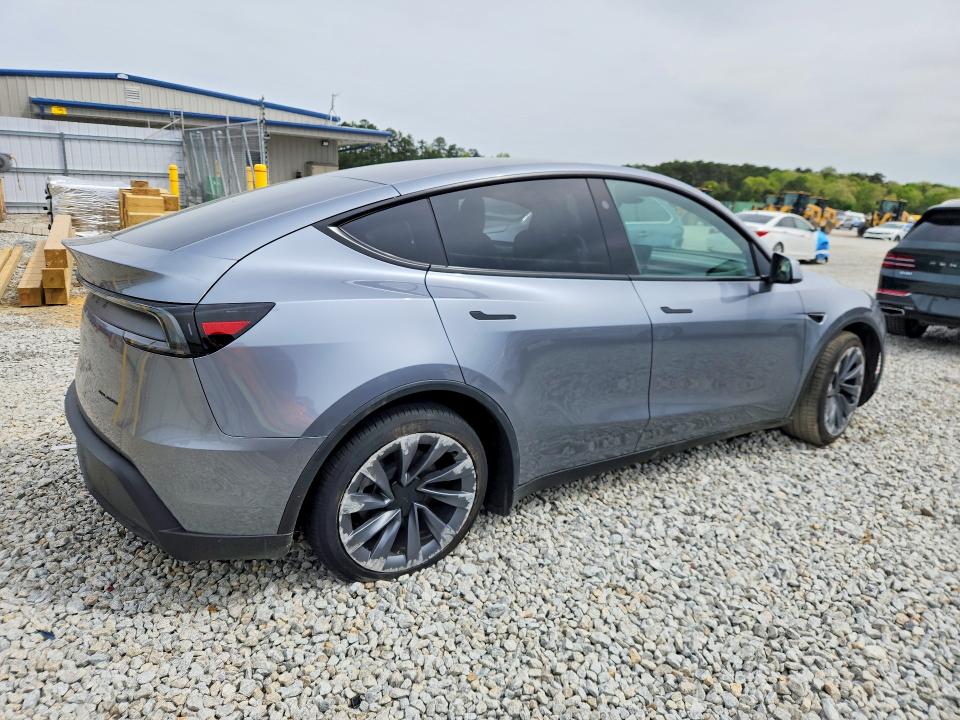 2026 Tesla Model Y მანქანა იყიდება აუქციონზე, vin: 7SAYGDEE7TA627620, აუქციონის ნომერი: 48908136