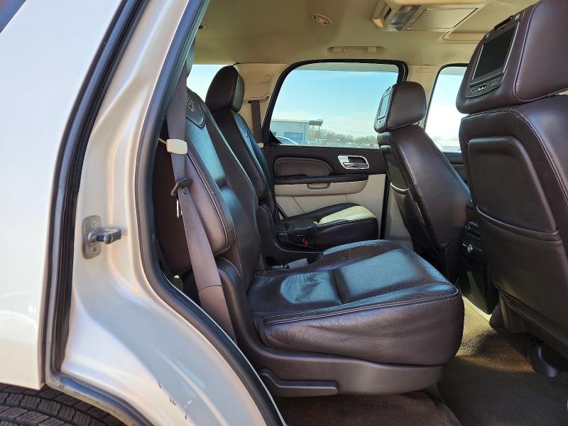 49183396 :رقم المزاد ، 1GYS4DEF5BR133136 vin ، 2011 Cadillac Escalade مزاد بيع