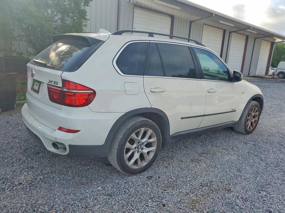 49636446 :رقم المزاد ، 5UXZV4C58D0E10527 vin ، 2013 Bmw X5 مزاد بيع