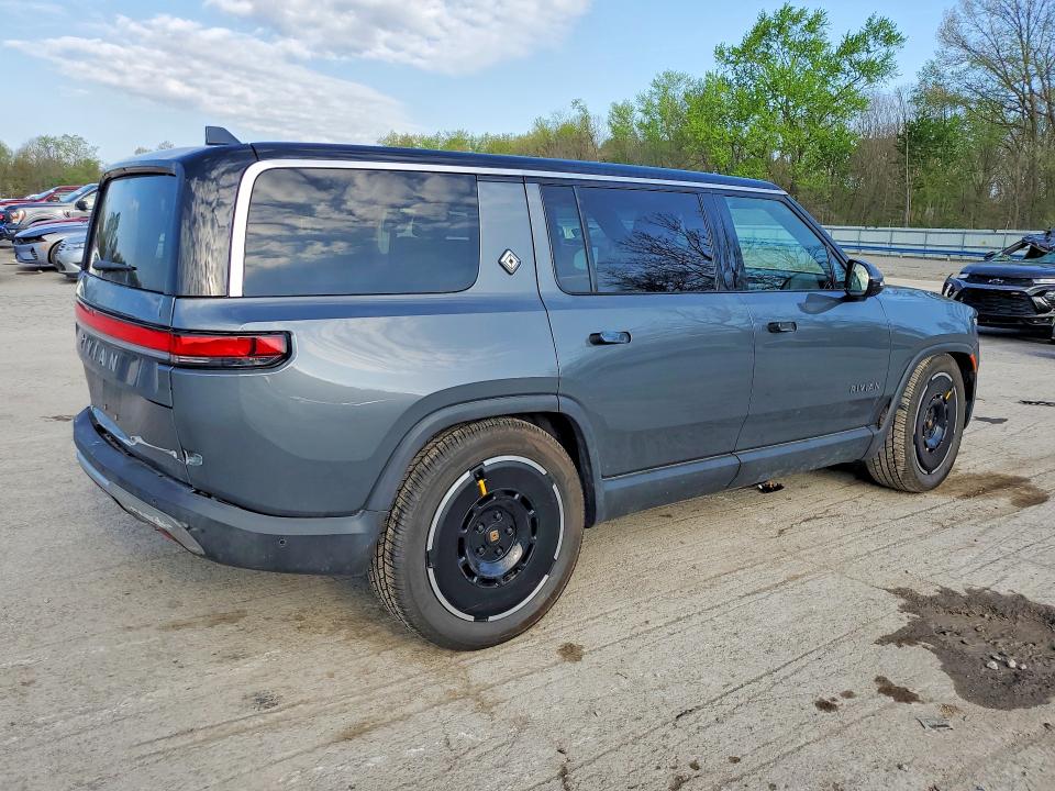 50654836 :رقم المزاد ، 7PDSGBBA5SN051899 vin ، 2025 Rivian R1s مزاد بيع