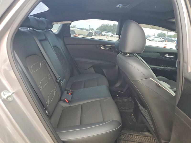 Продажа на аукционе авто 2023 Kia Forte, vin: 3KPF54AD4PE640069, номер лота: 49662616
