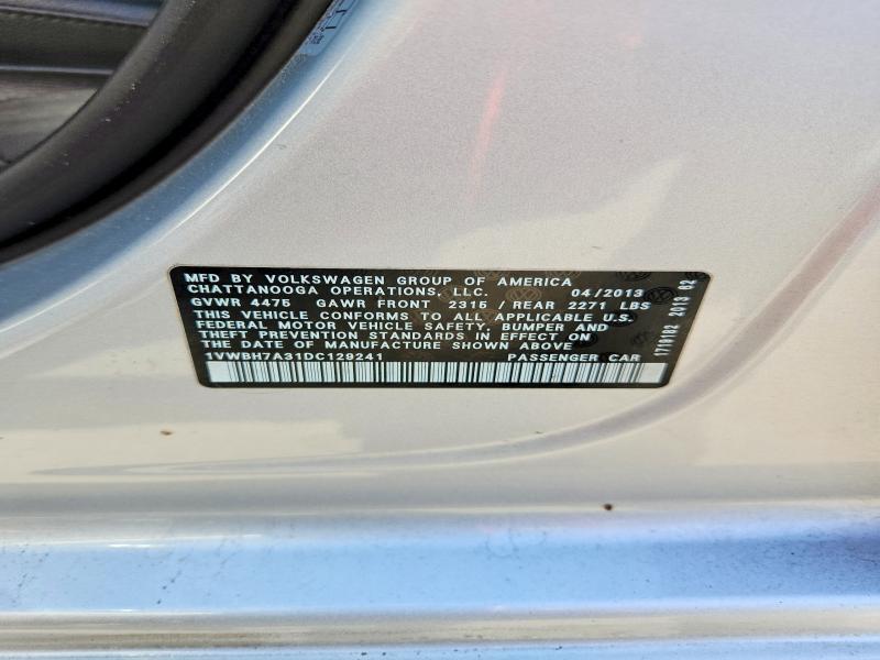 50121896 :رقم المزاد ، 1VWBH7A31DC129241 vin ، 2013 Volkswagen Passat مزاد بيع