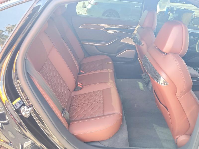 48603306 :رقم المزاد ، WAULSAF80RN012625 vin ، 2024 Audi S8 مزاد بيع
