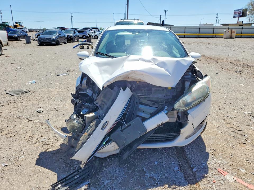 48441616 :رقم المزاد ، 3FADP4BJ1KM132281 vin ، 2019 Ford Fiesta مزاد بيع