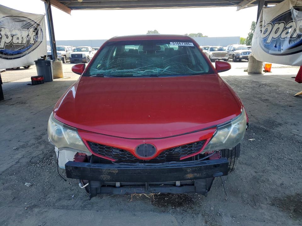 2013 Toyota Camry მანქანა იყიდება აუქციონზე, vin: 4T1BF1FK7DU693472, აუქციონის ნომერი: 51667386