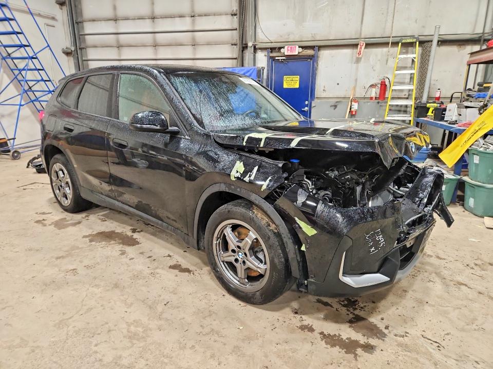 47906936 :رقم المزاد ، WBX73EF03S5318200 vin ، 2025 Bmw X1 مزاد بيع