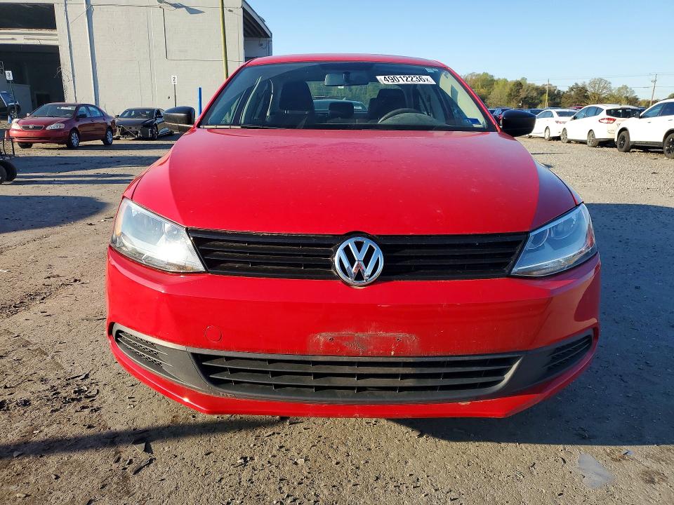 49012236 :رقم المزاد ، 3VW2K7AJ1EM328094 vin ، 2014 Volkswagen Jetta مزاد بيع
