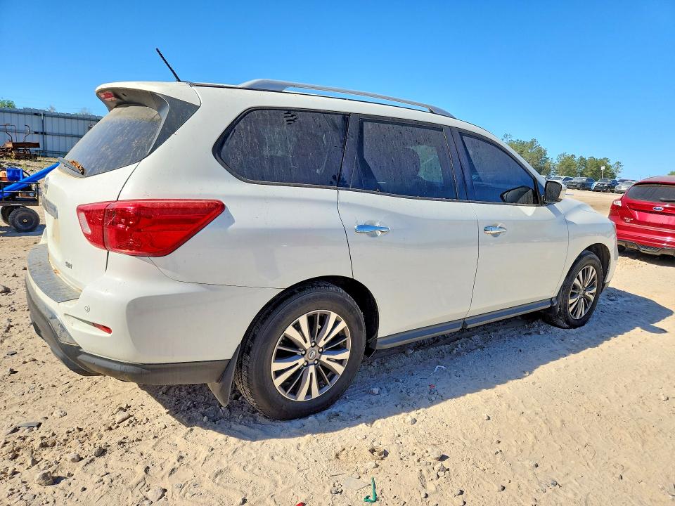 Продаж на аукціоні авто 2017 Nissan Pathfinder, vin: 5N1DR2MN7HC604319, номер лоту: 50470246