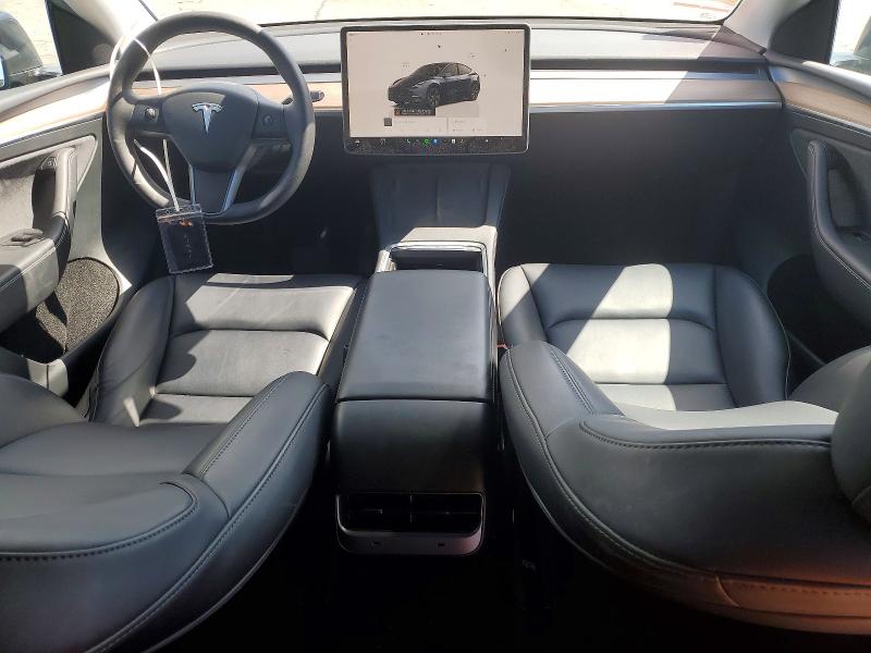 2025 Tesla Model Y მანქანა იყიდება აუქციონზე, vin: 7SAYGDED8SF250532, აუქციონის ნომერი: 50195506