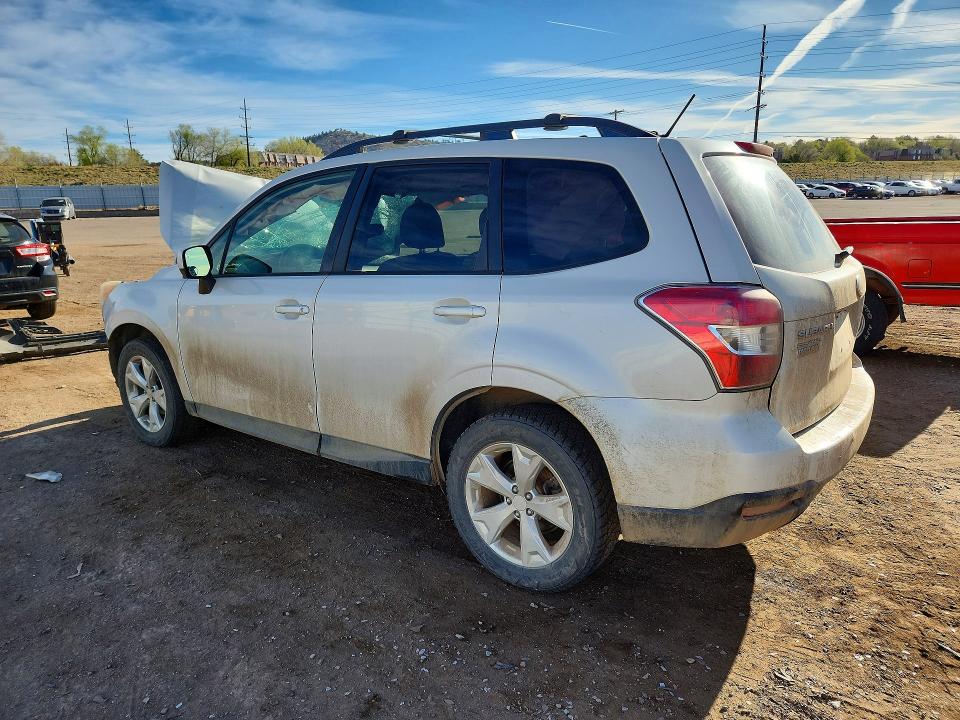 48822006 :رقم المزاد ، JF2SJADC4FH455655 vin ، 2015 Subaru Forester مزاد بيع