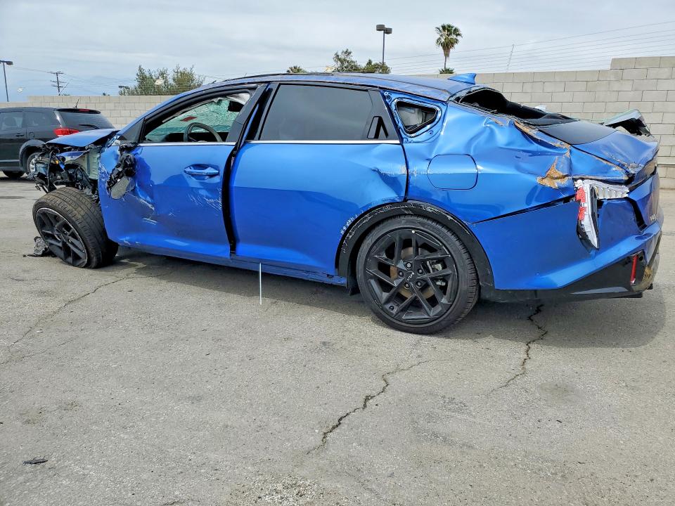 48898976 :رقم المزاد ، 3KPFW4DC4SE223057 vin ، 2025 Kia K4 مزاد بيع