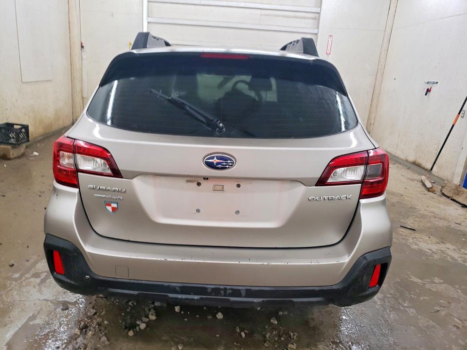Продаж на аукціоні авто 2018 Subaru Outback, vin: 4S4BSAAC0J3267961, номер лоту: 49929236