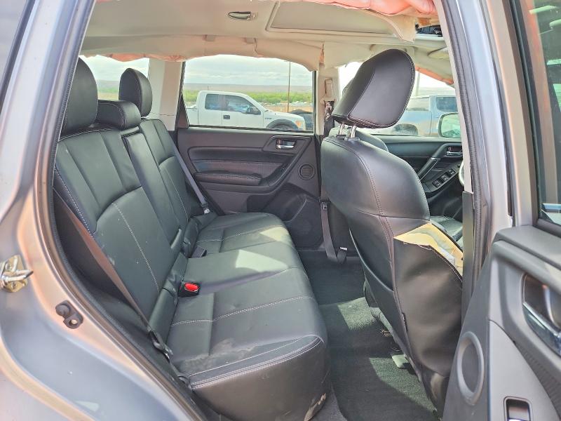 48519606 :رقم المزاد ، JF2SJAWC3JH611562 vin ، 2018 Subaru Forester مزاد بيع