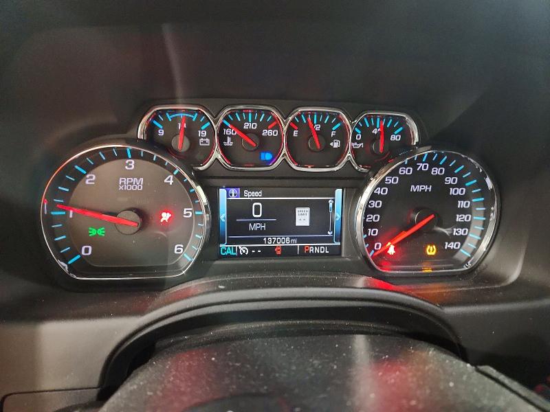 2017 Chevrolet Suburban მანქანა იყიდება აუქციონზე, vin: 1GNSKHKC3HR165953, აუქციონის ნომერი: 50142906