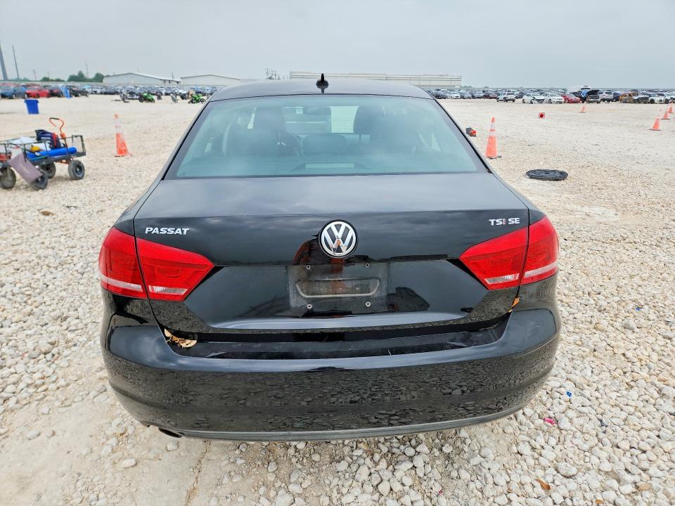51499716 :رقم المزاد ، 1VWBT7A38EC074822 vin ، 2014 Volkswagen Passat مزاد بيع