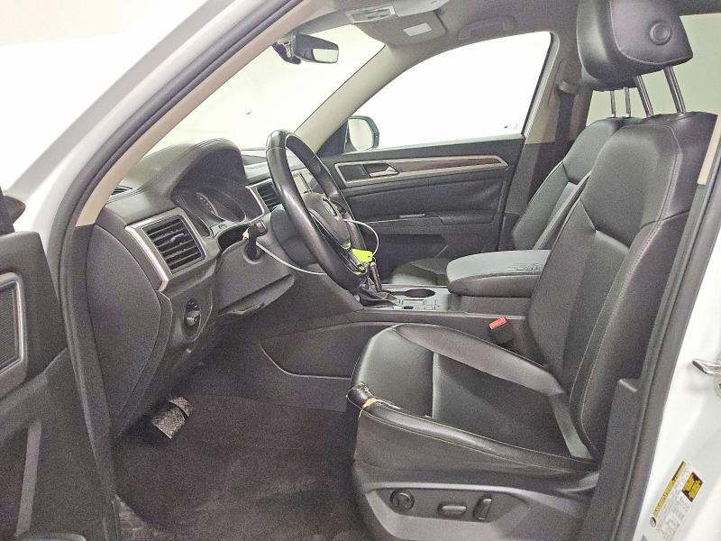 49672466 :رقم المزاد ، 1V2WR2CA8KC510306 vin ، 2019 Volkswagen Atlas مزاد بيع