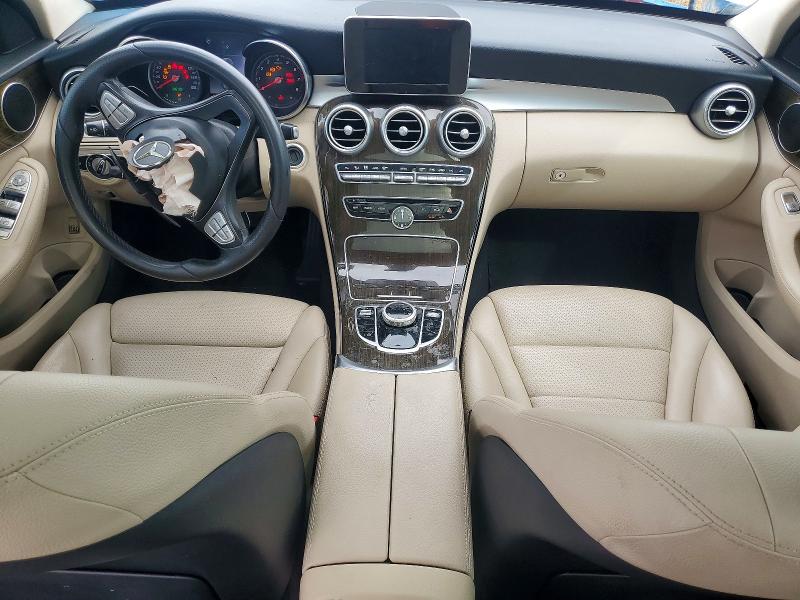 48210436 :رقم المزاد ، WDDWF4JB6JR404858 vin ، 2018 Mercedes-benz C مزاد بيع