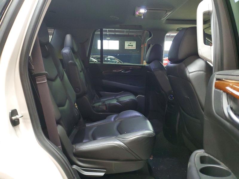 Продажа на аукционе авто 2017 Cadillac Escalade, vin: 1GYS4BKJ8HR296207, номер лота: 49260666