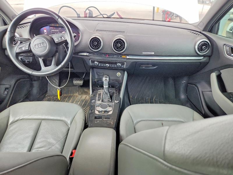 51320826 :رقم المزاد ، WAUJ8GFF7J1017968 vin ، 2018 Audi A3 مزاد بيع