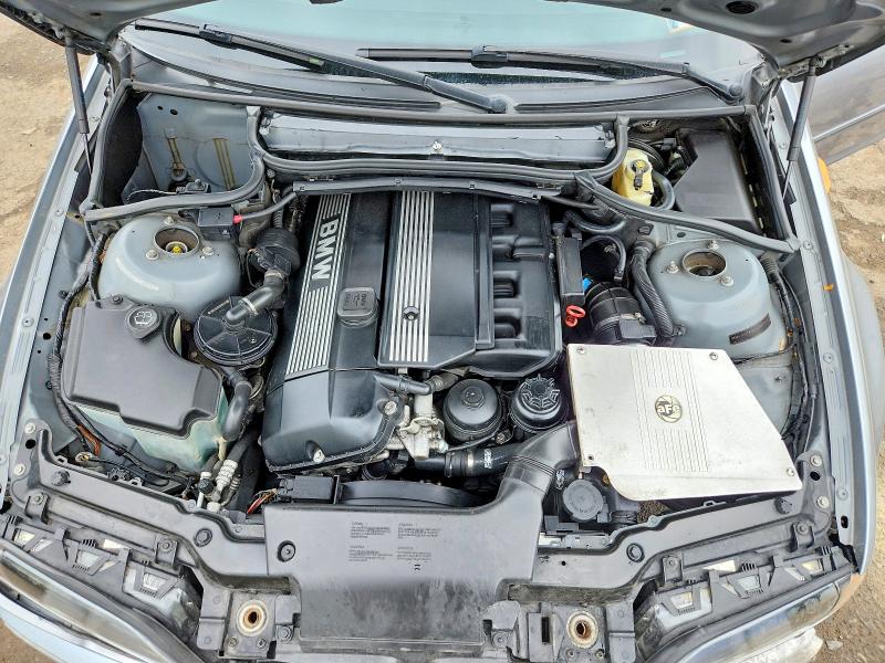 50957646 :رقم المزاد ، WBAEV53494KM05638 vin ، 2004 Bmw 330 مزاد بيع