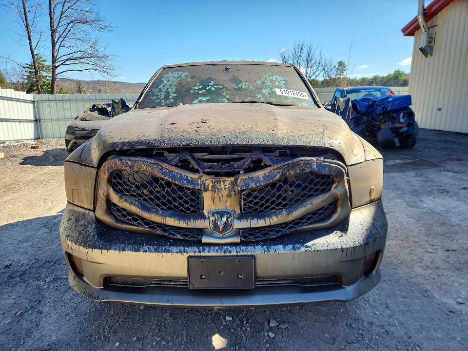 51012456 :رقم المزاد ، 1C6RR7FG9KS636568 vin ، 2019 Ram 1500 Classic مزاد بيع