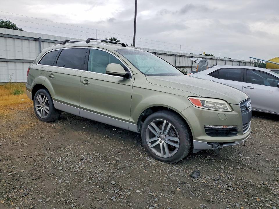 2007 Audi Q7 მანქანა იყიდება აუქციონზე, vin: WA1BV74L27D073925, აუქციონის ნომერი: 48426936