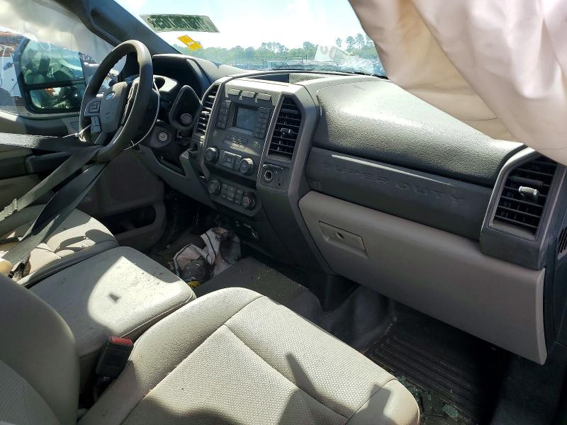 Auction sale of the 2021 Ford F550, vin: 1FDUF5GN8MDA11286, lot number: 77879065