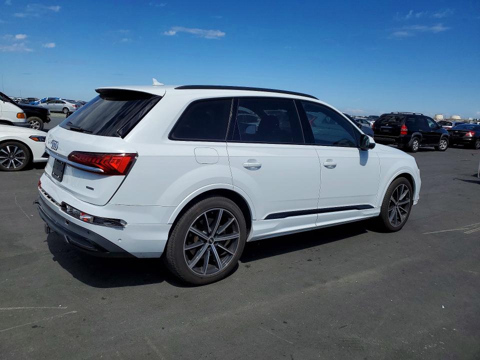 Продажа на аукционе авто 2021 Audi Q7, vin: WA1VXAF75MD037114, номер лота: 49008946