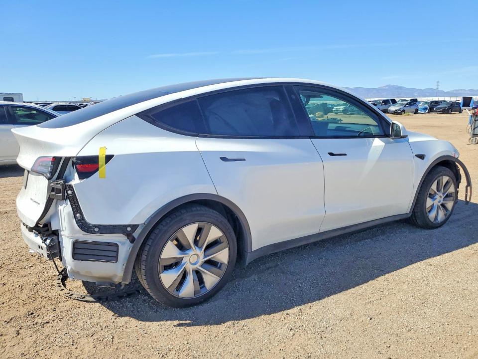 Продажа на аукционе авто 2023 Tesla Model Y, vin: 7SAYGDEE7PA034748, номер лота: 48441476