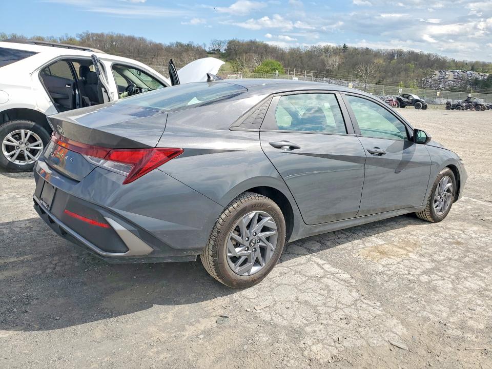 2024 Hyundai Elantra მანქანა იყიდება აუქციონზე, vin: KMHLM4DG0RU712204, აუქციონის ნომერი: 49766616