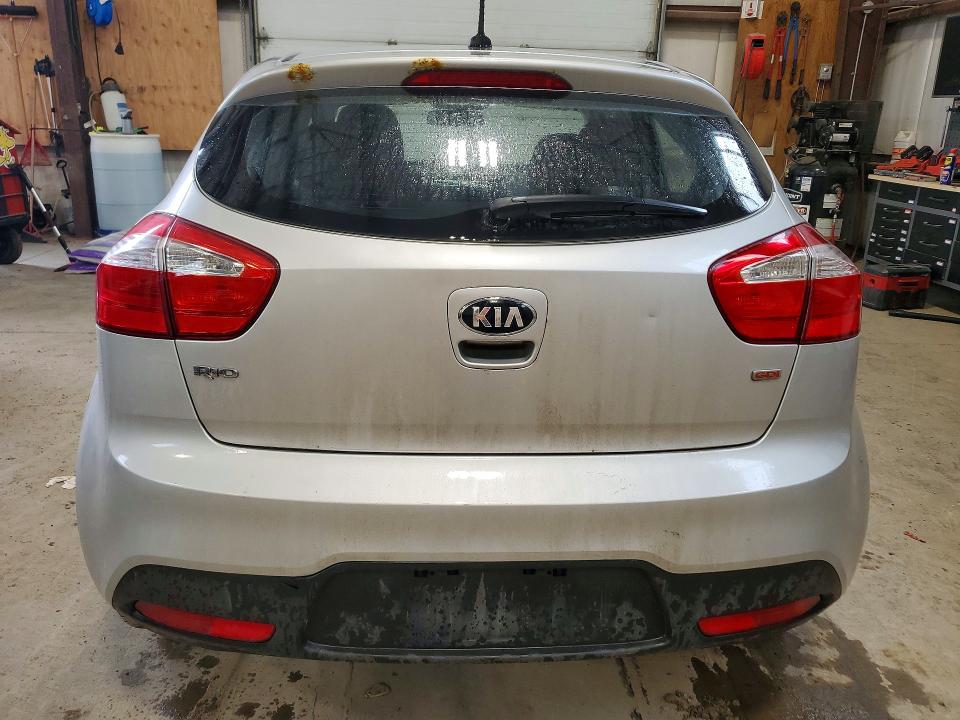 49636256 :رقم المزاد ، KNADM5A33D6873947 vin ، 2013 Kia Rio مزاد بيع