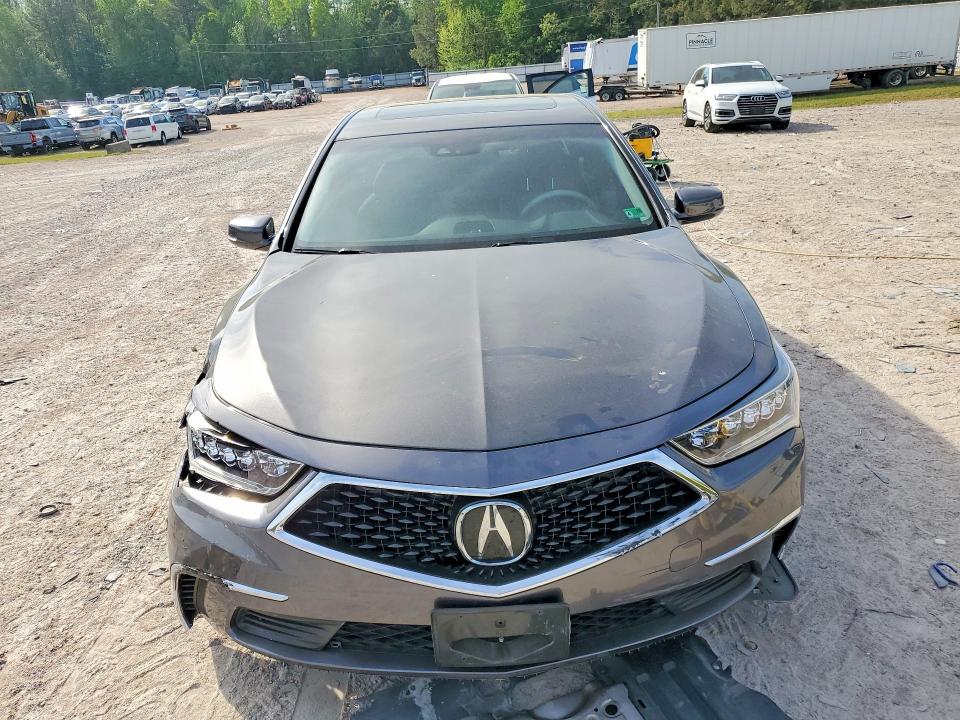 49639376 :رقم المزاد ، JH4KC1F56JC000365 vin ، 2018 Acura Rlx مزاد بيع