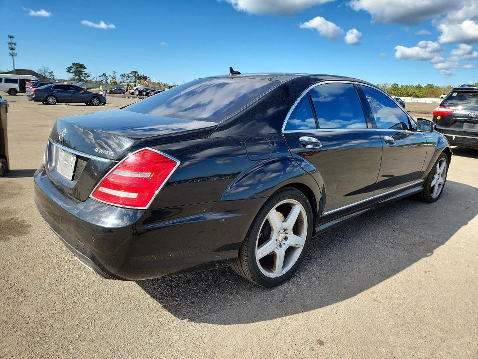 Продаж на аукціоні авто 2011 Mercedes-benz S, vin: WDDNG8GB3BA366626, номер лоту: 50559546