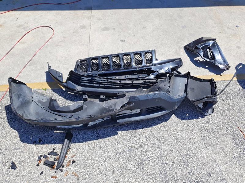 51241866 :رقم المزاد ، 1C4NJCBA4ED729967 vin ، 2014 Jeep Compass مزاد بيع