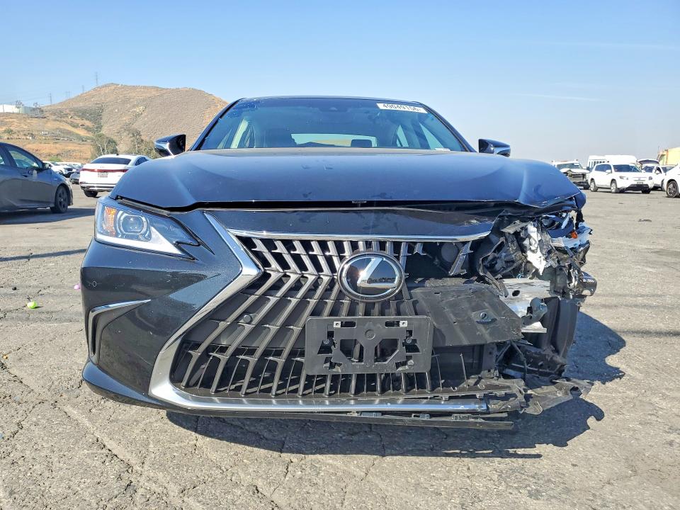 Продажа на аукционе авто 2025 Lexus Es 300h, vin: 58ADA1C10SU076102, номер лота: 53230196