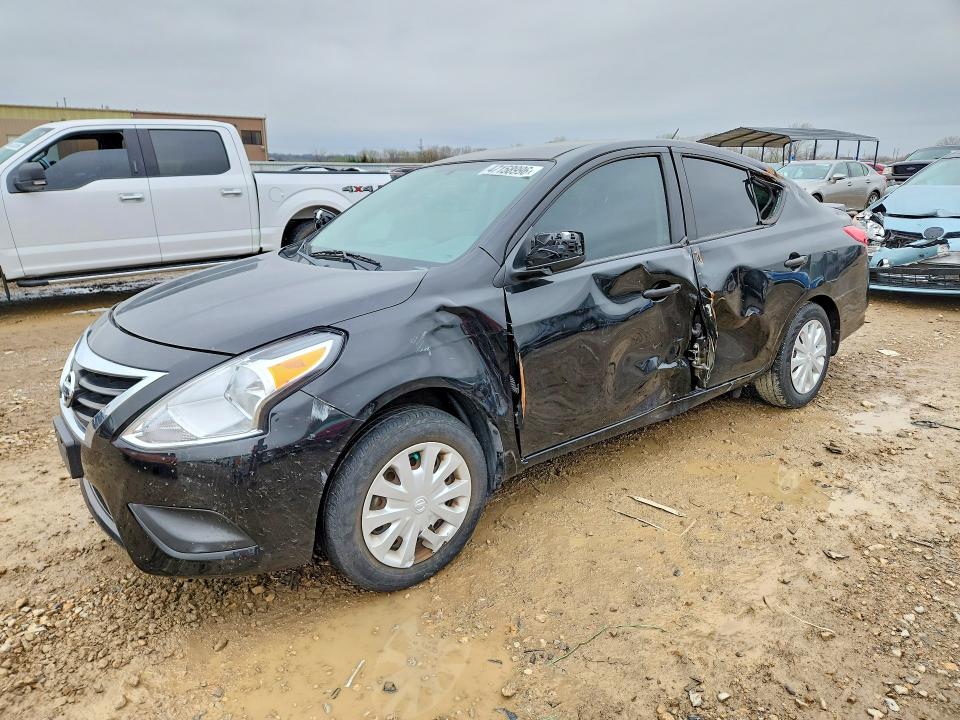 Auction sale of the 2017 Nissan Versa, vin: 3N1CN7AP2HL863211, lot number: 47158996
