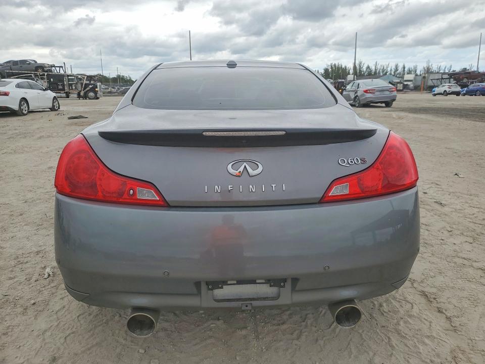 Продажа на аукционе авто 2015 Infiniti Q60 Coupe, vin: JN1CV6EK9FM870460, номер лота: 51201206