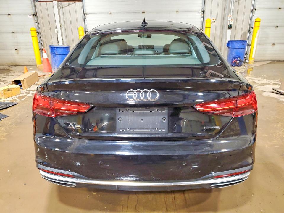 Продаж на аукціоні авто 2022 Audi A5, vin: WAUABCF50NA033002, номер лоту: 49018786