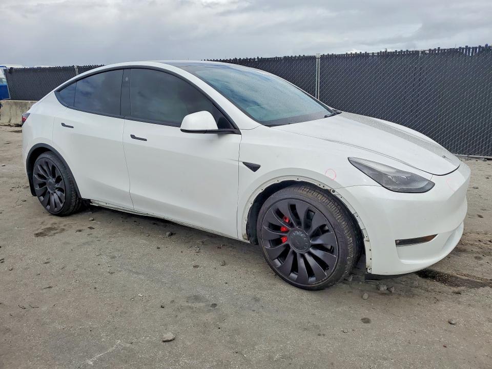 Продаж на аукціоні авто 2021 Tesla Model Y, vin: 5YJYGDEF7MF266416, номер лоту: 49323666