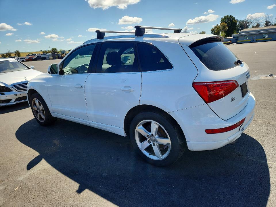 2010 Audi Q5 მანქანა იყიდება აუქციონზე, vin: WA1LKBFP2AA080088, აუქციონის ნომერი: 48701236