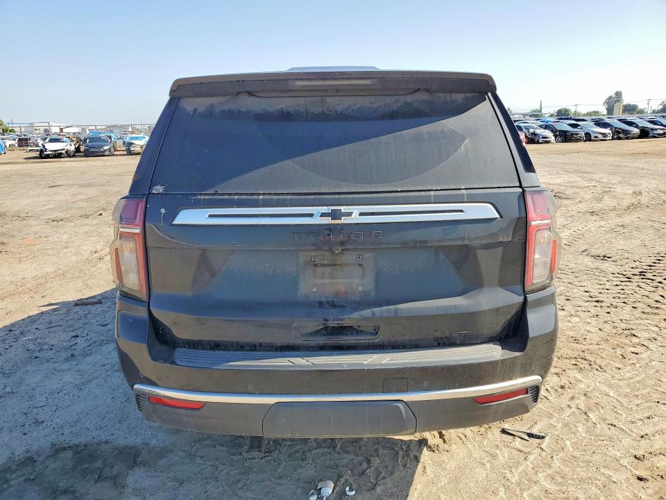51551076 :رقم المزاد ، 1GNSCNKD6MR155352 vin ، 2021 Chevrolet Tahoe مزاد بيع