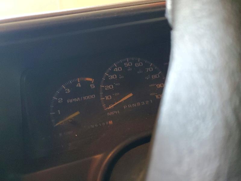 49274416 :رقم المزاد ، 1GKEK13K6SJ752659 vin ، 1995 Gmc Yukon مزاد بيع