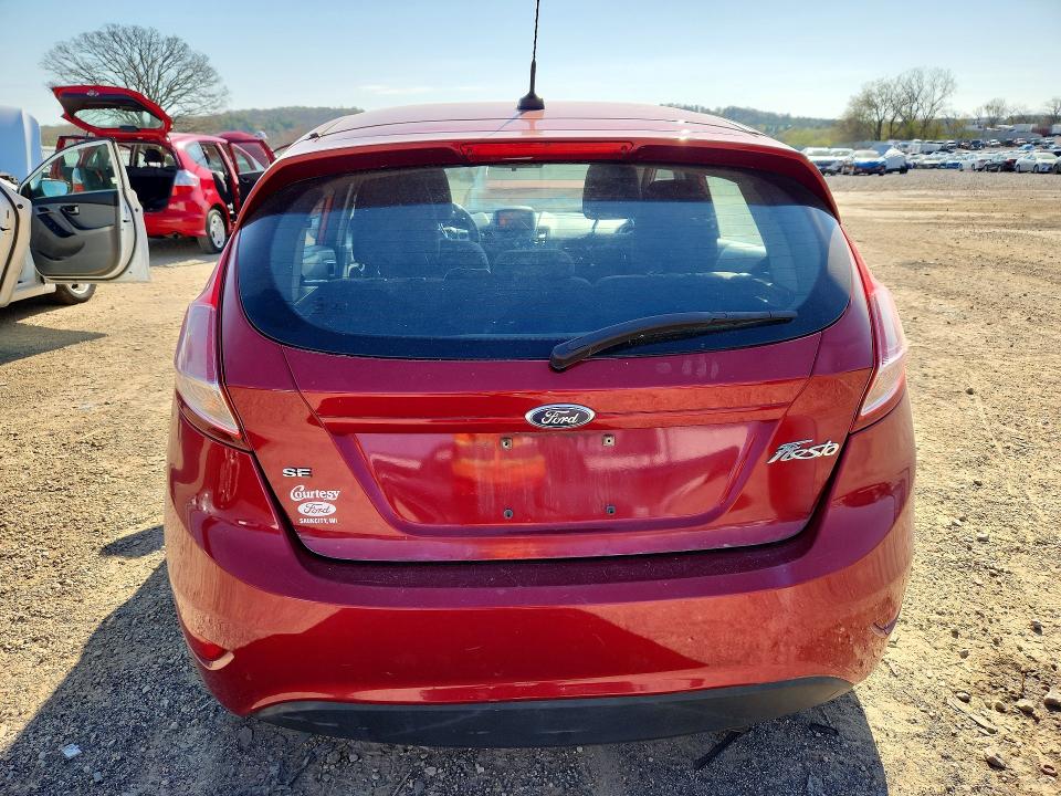50731596 :رقم المزاد ، 3FADP4EJ5GM156411 vin ، 2016 Ford Fiesta مزاد بيع